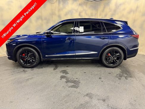 Used 2023 Acura MDX SH-AWD image 3