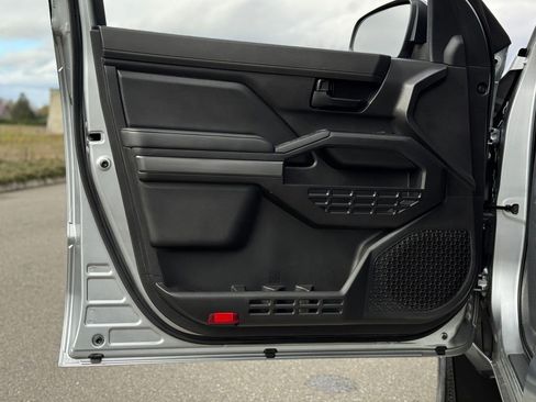 Certified 2024 Toyota Tacoma SR5 image 10