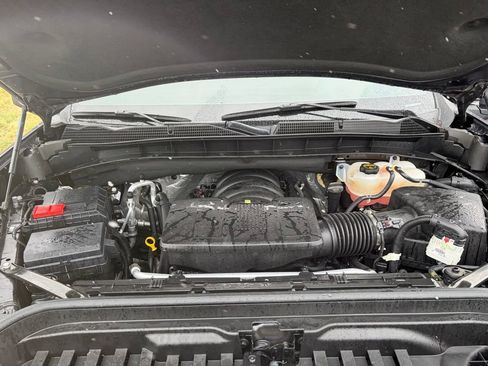 Used 2025 GMC Sierra 1500 AT4 AWD/4WD image 25