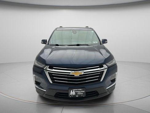 Used 2023 Chevrolet Traverse LT AWD/4WD image 2
