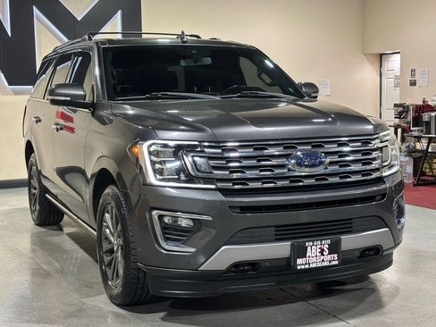 Used 2019 Ford Expedition Limited w/ Equipment Group 301A image 2