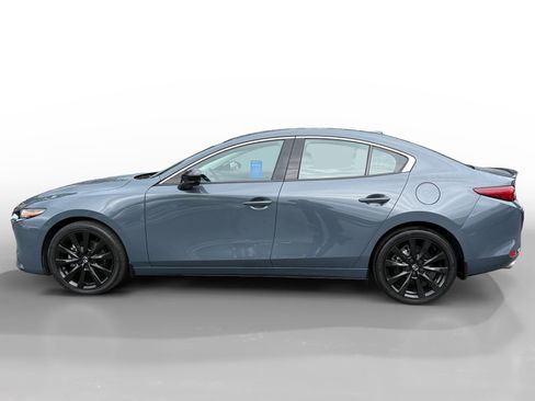 Certified 2023 MAZDA MAZDA3 2.5 Turbo Sedan w/Premium Plus image 2