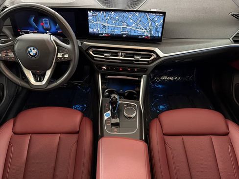 Used 2023 BMW i4 eDrive35 w/ Premium Package RWD image 3