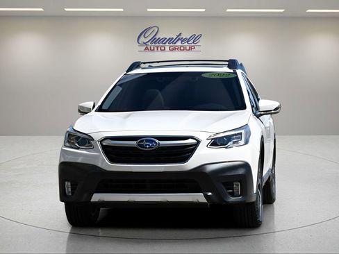 Used 2022 Subaru Outback Limited AWD/4WD image 9