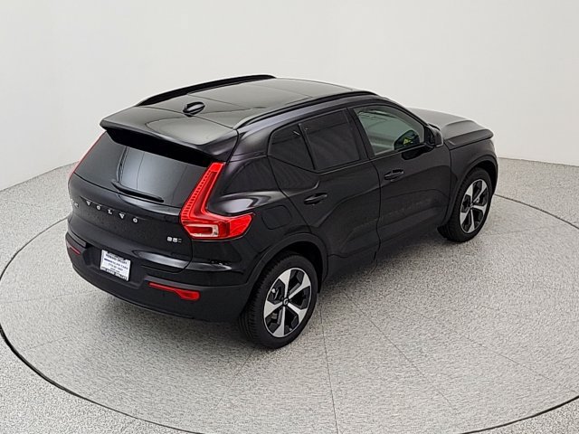 New 2026 Volvo XC40 B5 Plus w/ Protection Package Premier AWD/4WD image 34