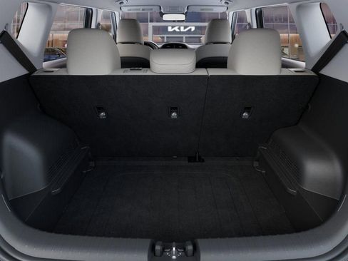 New 2025 Kia Soul LX w/ LX Technology Package FWD image 19