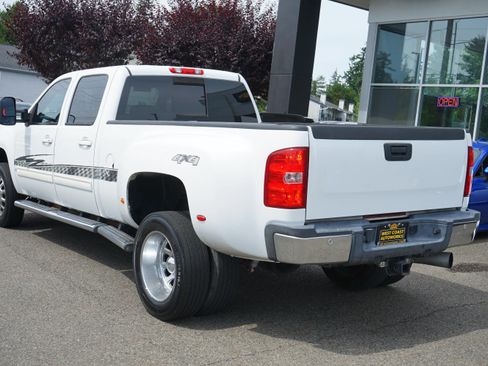 Used 2008 GMC Sierra 3500 SLT AWD/4WD image 3