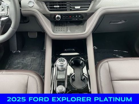 New 2025 Ford Explorer Platinum w/ LUX Leather Package image 11