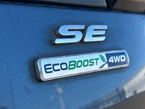 Used 2018 Ford Escape SE AWD/4WD image 11