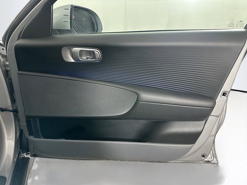 Used 2024 Hyundai Ioniq 6 SEL RWD image 32