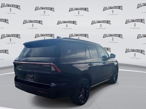 New 2026 Lincoln Navigator Reserve w/ Jet Appearance Package AWD/4WD image 5