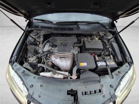 Used 2017 Toyota Camry XSE w/ Moonroof Package FWD image 22