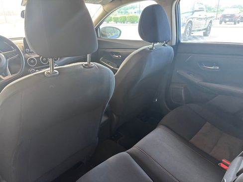 Used 2021 Nissan Sentra SR FWD image 18
