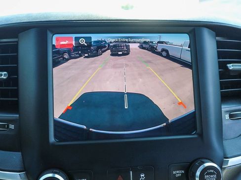 Used 2024 RAM 3500 Big Horn AWD/4WD image 24