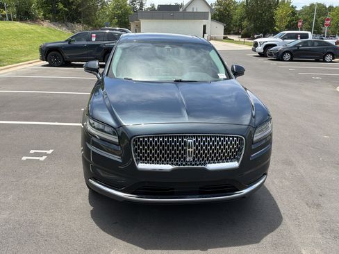 Used 2023 Lincoln Nautilus Reserve w/ Equipment Group 201A AWD/4WD image 3