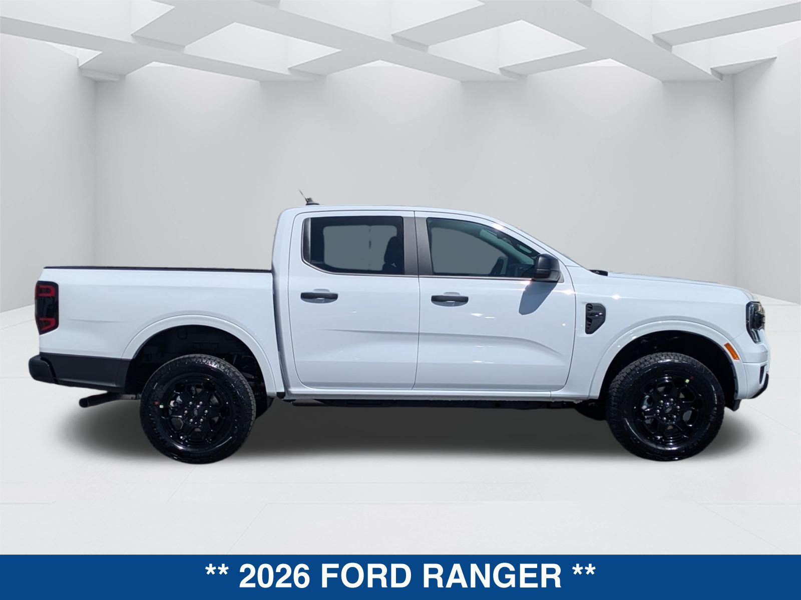 New 2026 Ford Ranger XLT w/ Black Appearance Package RWD image 5