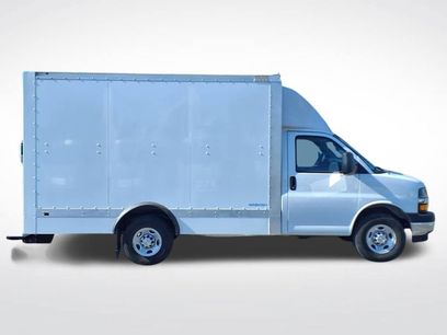 New 2025 Chevrolet Express 3500 w/ Power Convenience Package