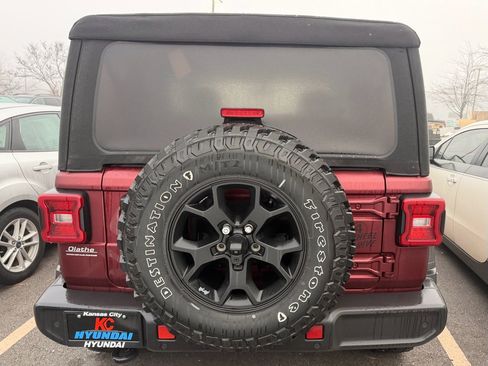 Used 2021 Jeep Wrangler Willys image 4