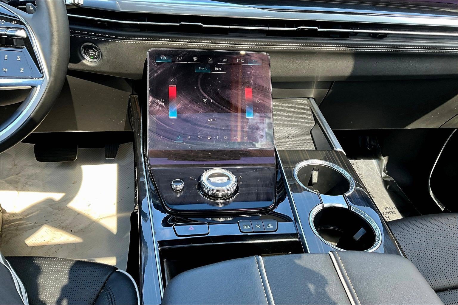Certified 2025 Cadillac Escalade ESV Premium Luxury AWD/4WD image 15