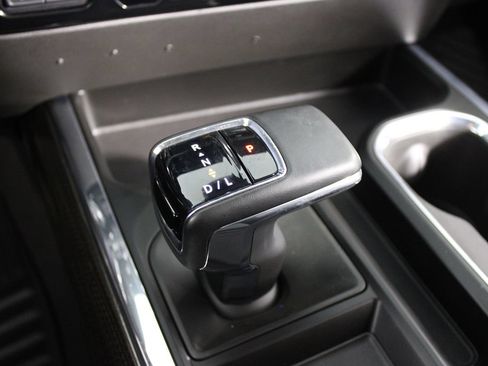 Used 2024 Chevrolet Silverado 1500 RST w/ Convenience Package II RWD image 27