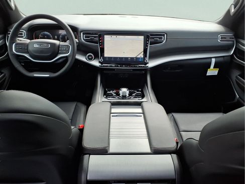 New 2026 Jeep Grand Wagoneer 4WD image 12