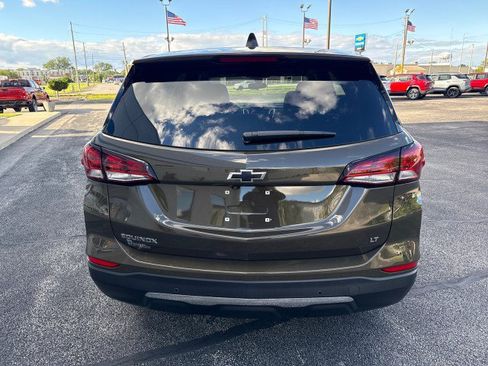 Used 2024 Chevrolet Equinox LT FWD image 4