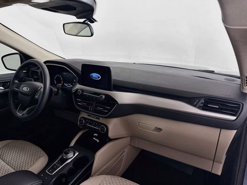 Used 2020 Ford Escape SE FWD image 28