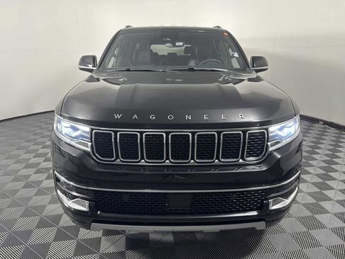 Used 2024 Jeep Wagoneer L Series II w/ Flexible Seating Group image 2