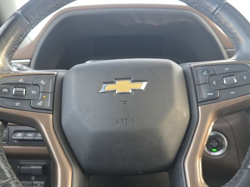 Used 2021 Chevrolet Suburban High Country image 29