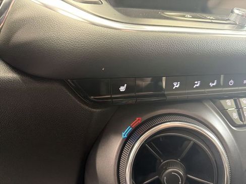 Used 2024 Chevrolet Blazer LT w/ Midnight/Sport Edition image 33