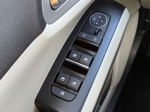 Used 2021 Kia Soul LX FWD image 21