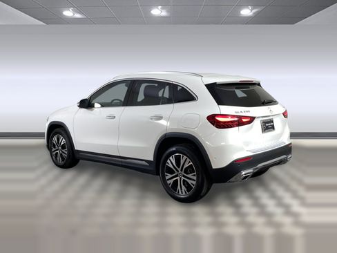 Certified 2026 Mercedes-Benz GLA 250 4MATIC image 3