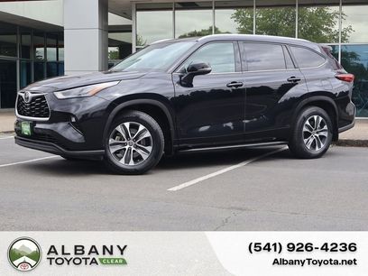 Used 2022 Toyota Highlander XLE