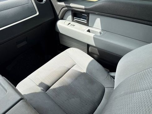 Used 2014 Ford F150 XLT w/ Equipment Group 302A Luxury RWD image 16