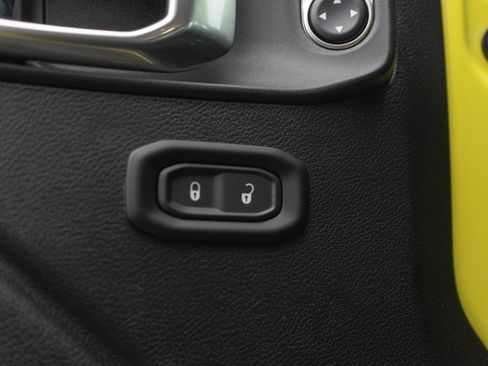 Used 2023 Jeep Wrangler Rubicon w/ LED Lighting Group image 20