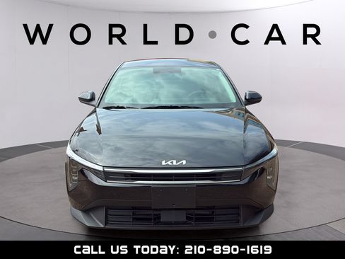 Used 2025 Kia K4 FWD image 9