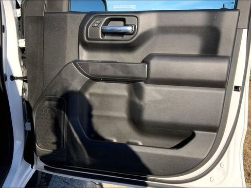 Used 2023 GMC Sierra 1500 Pro w/ Fleet Convenience Package image 22