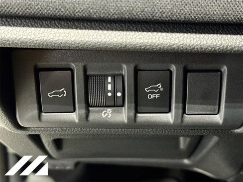 Certified 2025 Subaru Outback Premium image 9