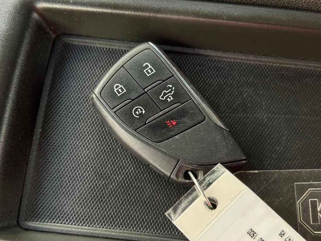Used 2024 Chevrolet Silverado 1500 RST AWD/4WD image 35