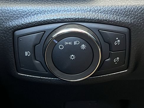 Used 2022 Ford Ranger XLT w/ Equipment Group 301A Mid image 40