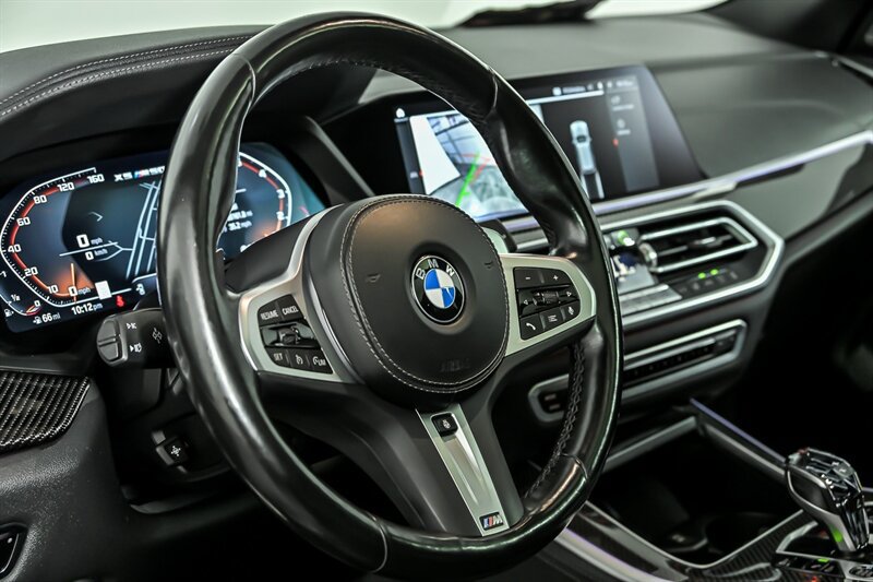 Used 2022 BMW X5 M50i w/ Executive Package AWD/4WD image 21