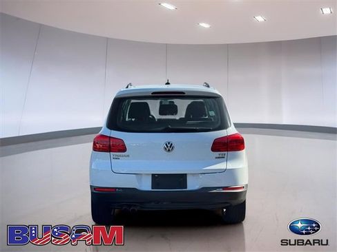 Used 2017 Volkswagen Tiguan Limited w/ Premium Package image 5