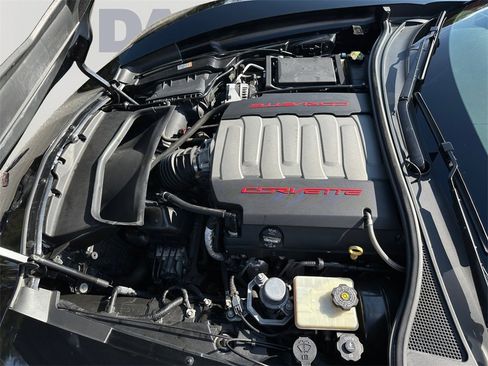 Used 2015 Chevrolet Corvette Stingray Coupe w/ ZF1 Appearance Package image 9