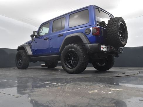 Used 2020 Jeep Wrangler Unlimited Sport image 30
