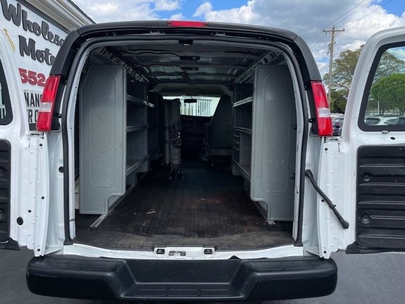 Used 2020 Chevrolet Express 3500 w/ Driver Convenience Package RWD image 8