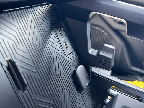 New 2025 Toyota Tacoma TRD Off-Road image 25