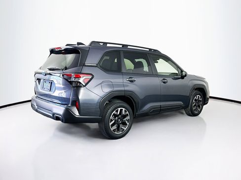 Used 2025 Subaru Forester Premium w/ Convenience Package #1 AWD/4WD image 9