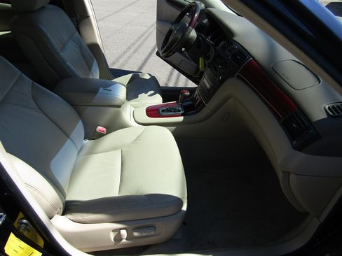 Used 2004 Lexus ES 330 FWD image 14