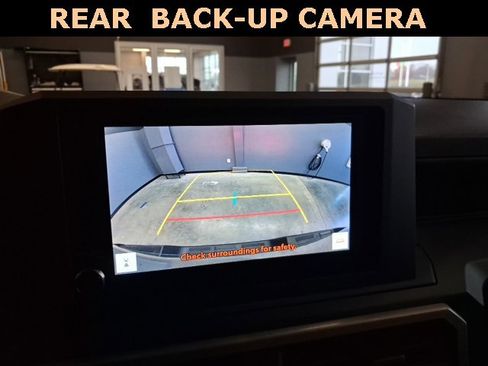 Used 2024 Toyota Tacoma SR image 16