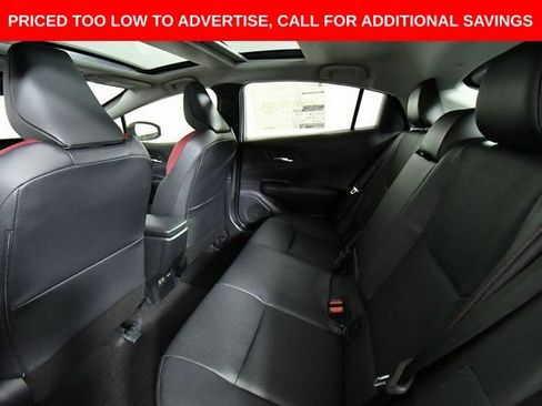 New 2026 Toyota Prius Plug-In Hybrid FWD image 25